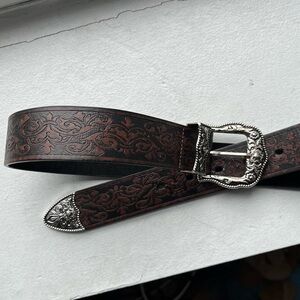 Embossed Faux Leather Belt Silver Buckle Western Women’s USED black red brown